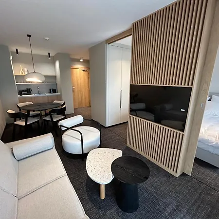 Hotel Nickel & Kolobrzeg - Grzybowo *