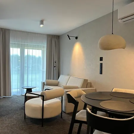 Nickel & Wellnest Kolobrzeg - Апарт-отель Грзибово